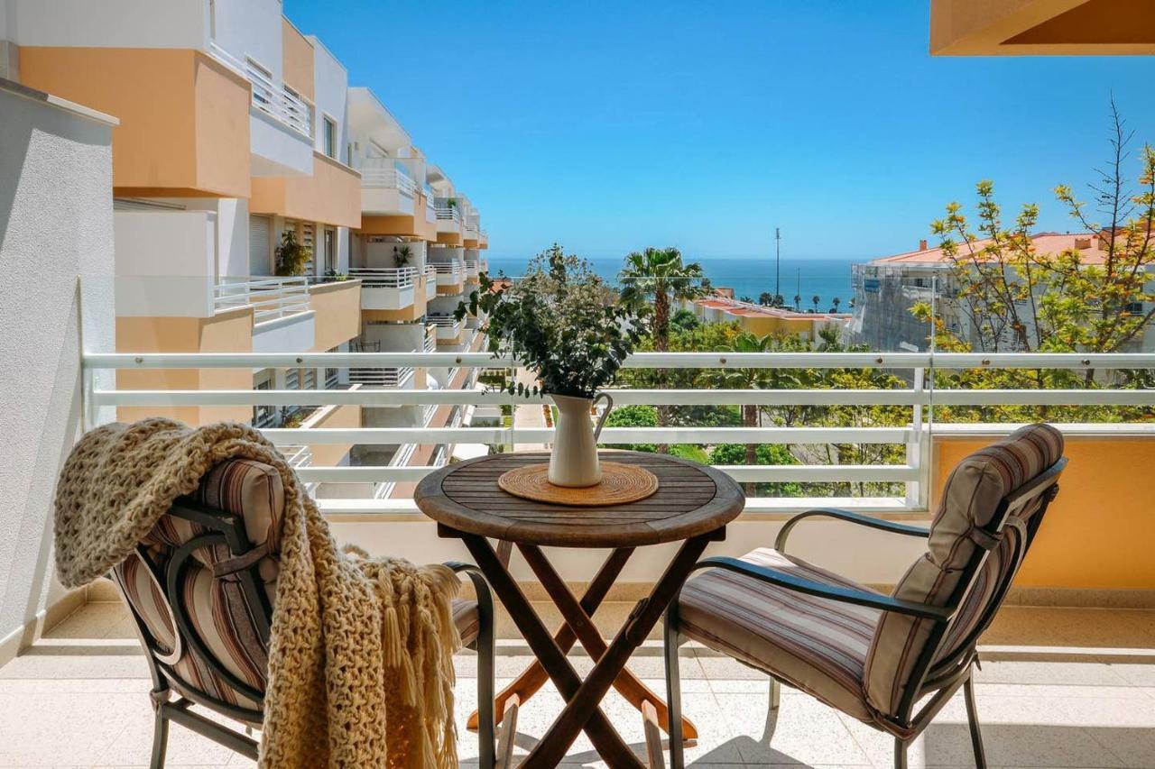 Fantastic Seaside Family Apartment With Pool Parede Exterior photo